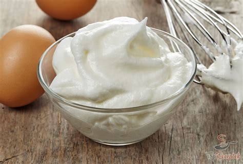 tojásfehérje megtöltve habzsákkal