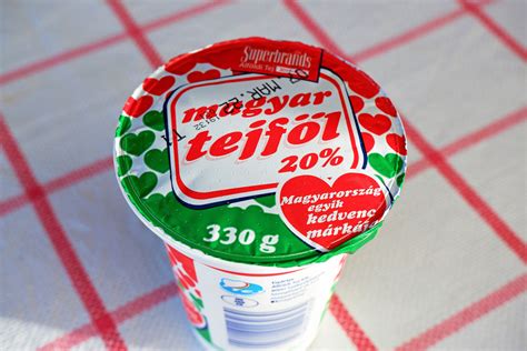 A tejföl tápanyagprofilja