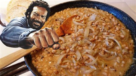 Bud Spencer serpenyőből eszik hagymás babot