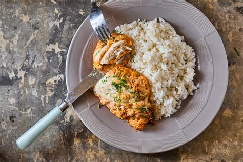 csirkemell curryvel serpenyőben