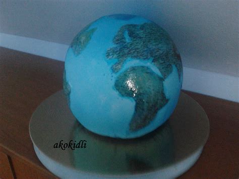 A földgömb torta tervezési fázisa