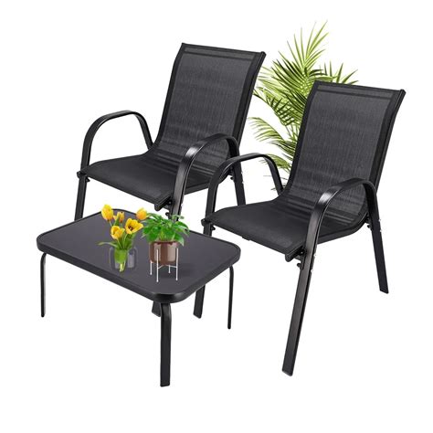 modern grilltakaró egy kerti grillen