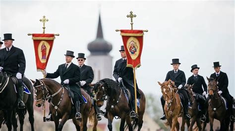 Osterreiter felvonulás