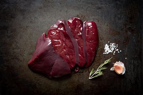 tisztított nyers máj