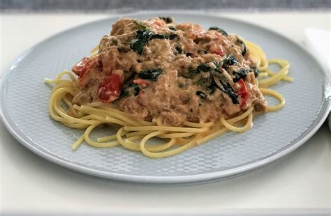 tonhalas spagetti tálalva