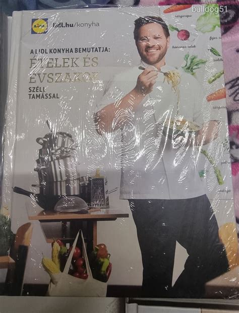 Szakácskönyvek és ételek