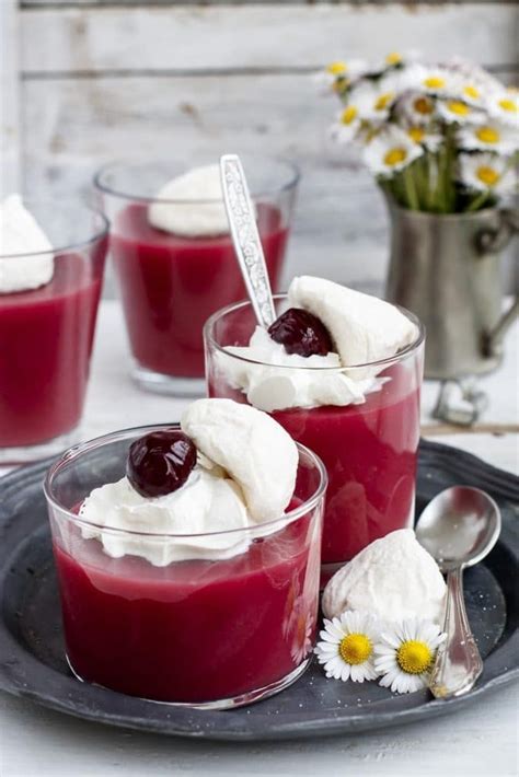 Meggypuding pohárban