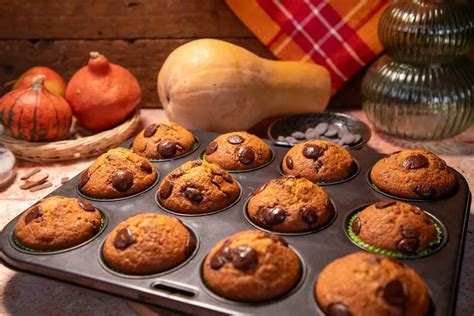 készre sült sütőtökös muffinok muffinformában