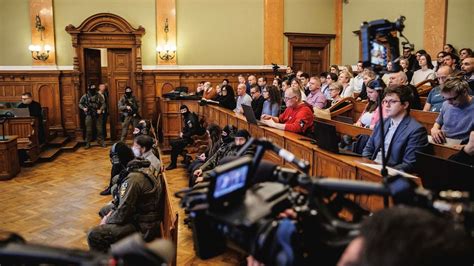 Bírósági tárgyalás jellegzetes pillanata (illusztráció)