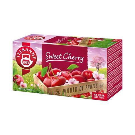 Cseresznyés tea joghurttal díszítve