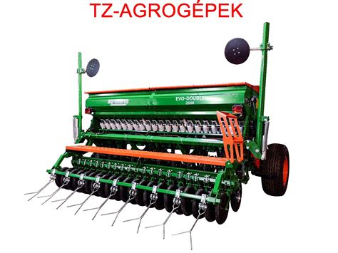 Különböző típusú vetőgépek a mezőgazdasági kiállításon