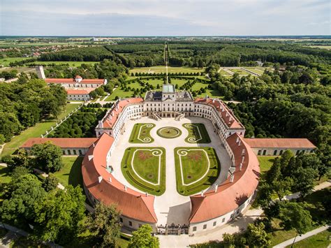 Fertődi Esterházy-kastély és környékének térképe