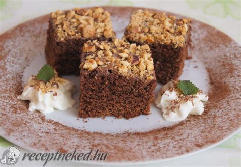 Mogyorós brownie szeletek