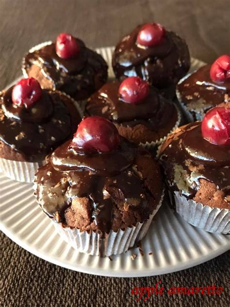 csokis meggyes muffin mázzal