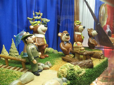 Marcipánból készült rajzfilmfigurák