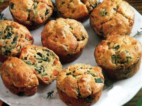 Szeletelt zöldséges muffin metszete