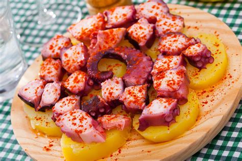 Frissen elkészült Pulpo a la Gallega