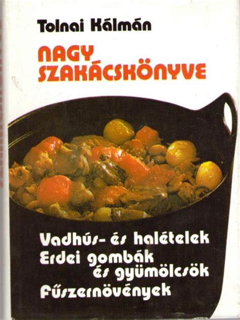 Külföldi gasztronómiai szakkönyvek egy polcon