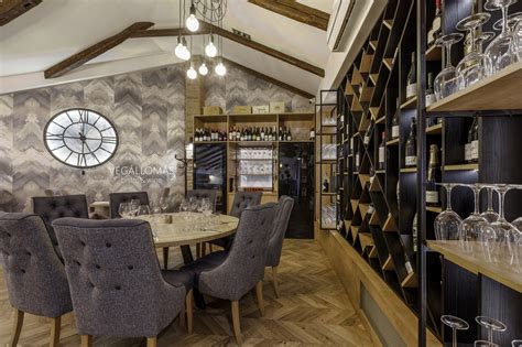 Kreatív tálalású fogás a Végállomás Bistro & Wine kínálatából