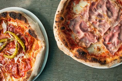különböző feltétes pizzák