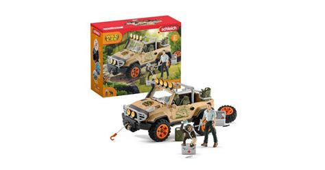 terepjáró csörlővel és kiegészítőkkel