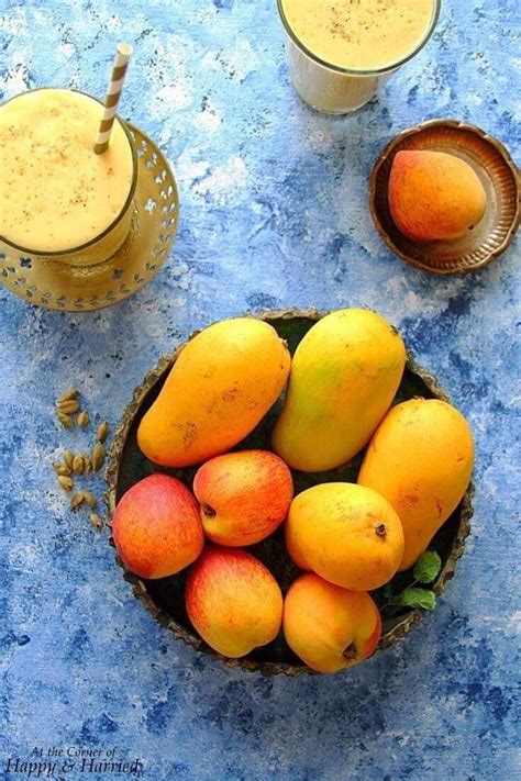Frissítő mangó lassi mentalevéllel