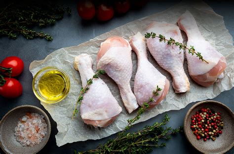 Friss csirkecombfilé darabok
