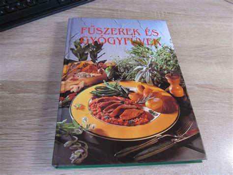 Fűszerek és vaj a csirkén