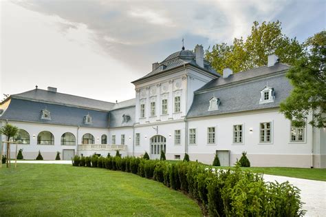 Elegáns kastély rendezvényterme