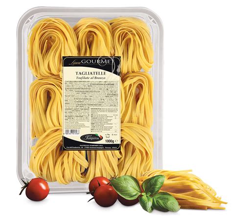 Friss tagliatelle tészta