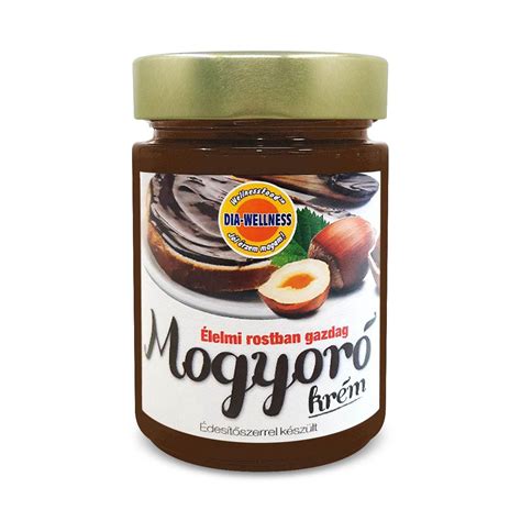 egy üveg mogyorókrém és friss mogyoró szemek elegáns elrendezésben
