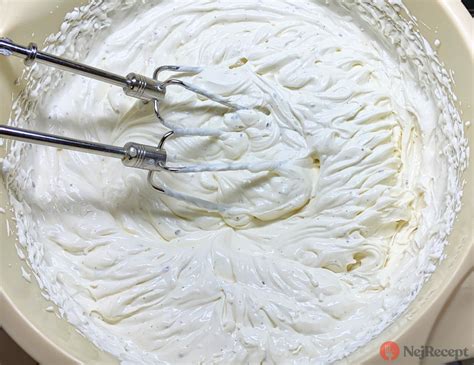 mascarpone krém keverése