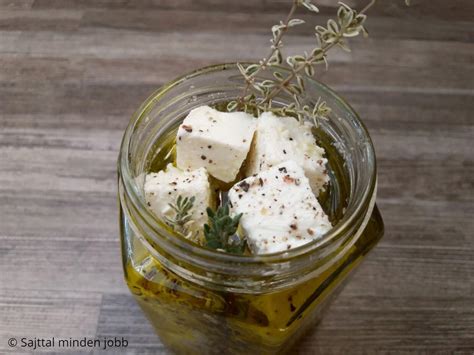 fűszeres feta sajt üvegben