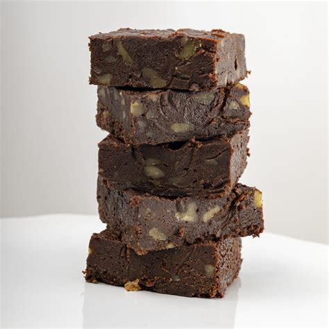 Kész brownie szeletelve