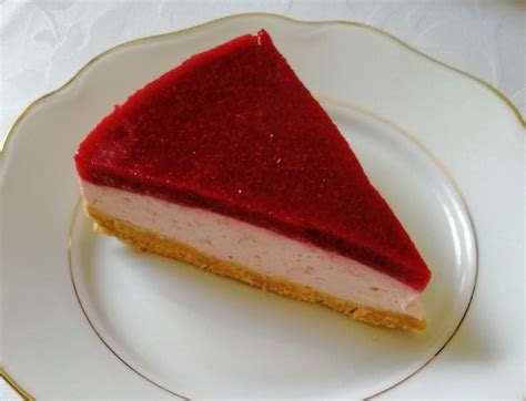 Sütés nélküli sajttorta szelet