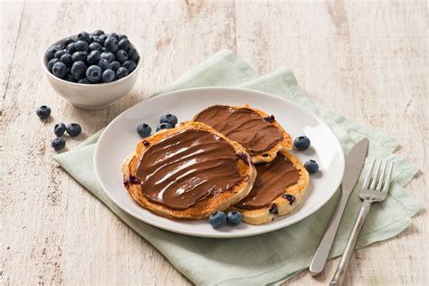 Palacsinta Nutella®-val és körtével meglocsolva