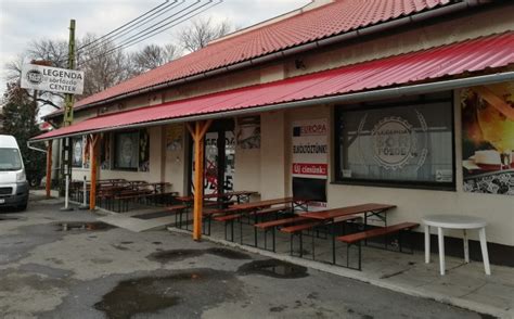 A Legenda Sörfőzde Center épületének külső homlokzata