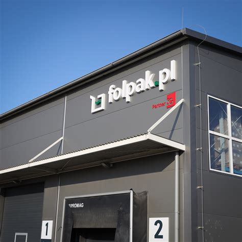 Hússzelet klopfolása két réteg folpak között
