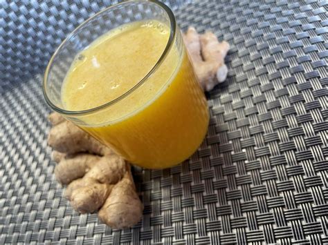 Smoothie és gyömbér shot