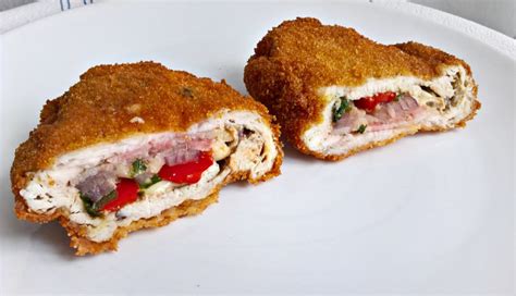 Angyal szelet - Stuffed chicken cutlets - photo: zserbo.com