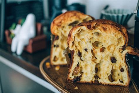 Panettone sütőformában