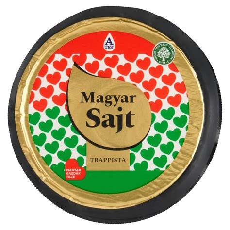 Hagyományos magyar trappista sajt korong látképe