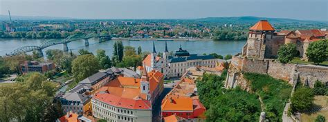 Esztergom város látképe
