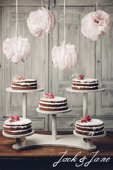 tortaállványok