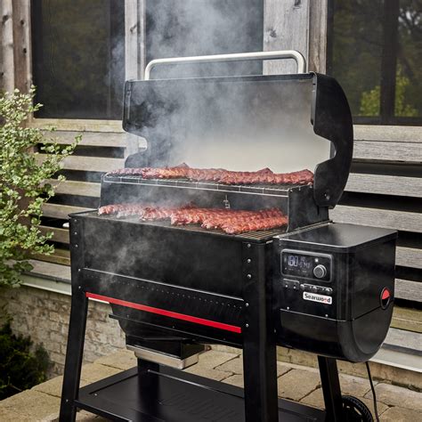 Pellet grill használatban