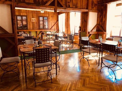 Tutto Bello Pizzéria és Kézműves Sörház külső homlokzata