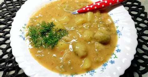 kelbimbó főzelék hússal és friss zöldségekkel