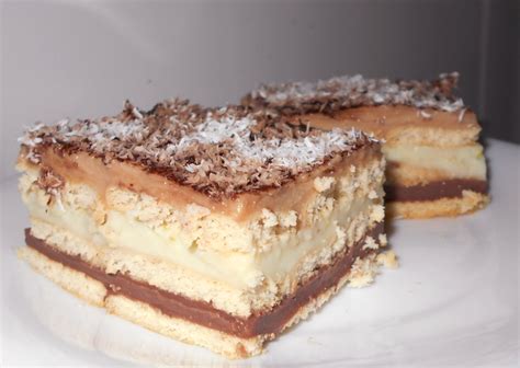 rétegzett kekszes süti