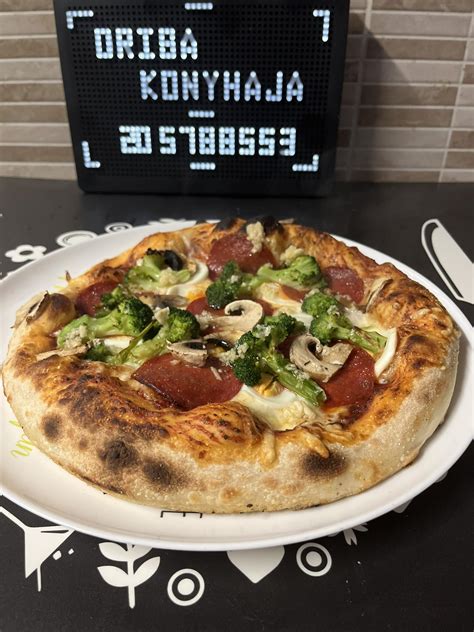 Ínycsiklandozó pizza