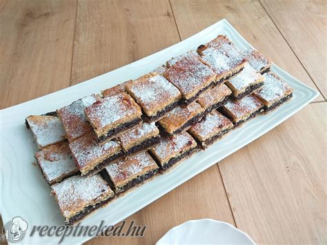 Aszalt szilvás blondie